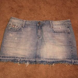 FINAL SALE! Aeropostale Skirt
